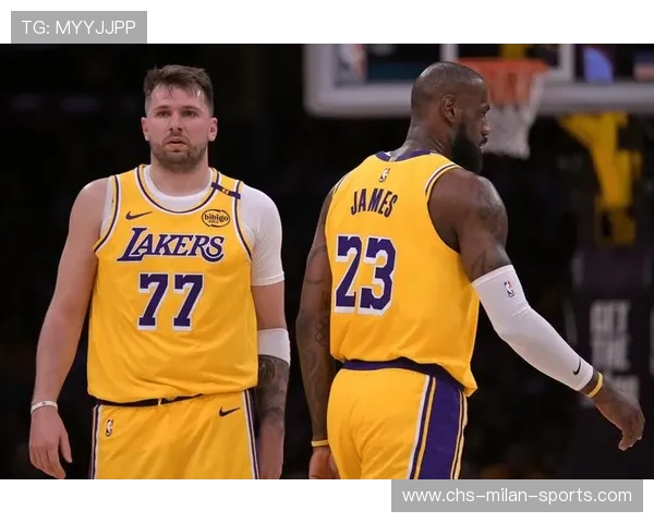 东契奇豪门争抢教练秘密辞职：篮球界的隐秘风云